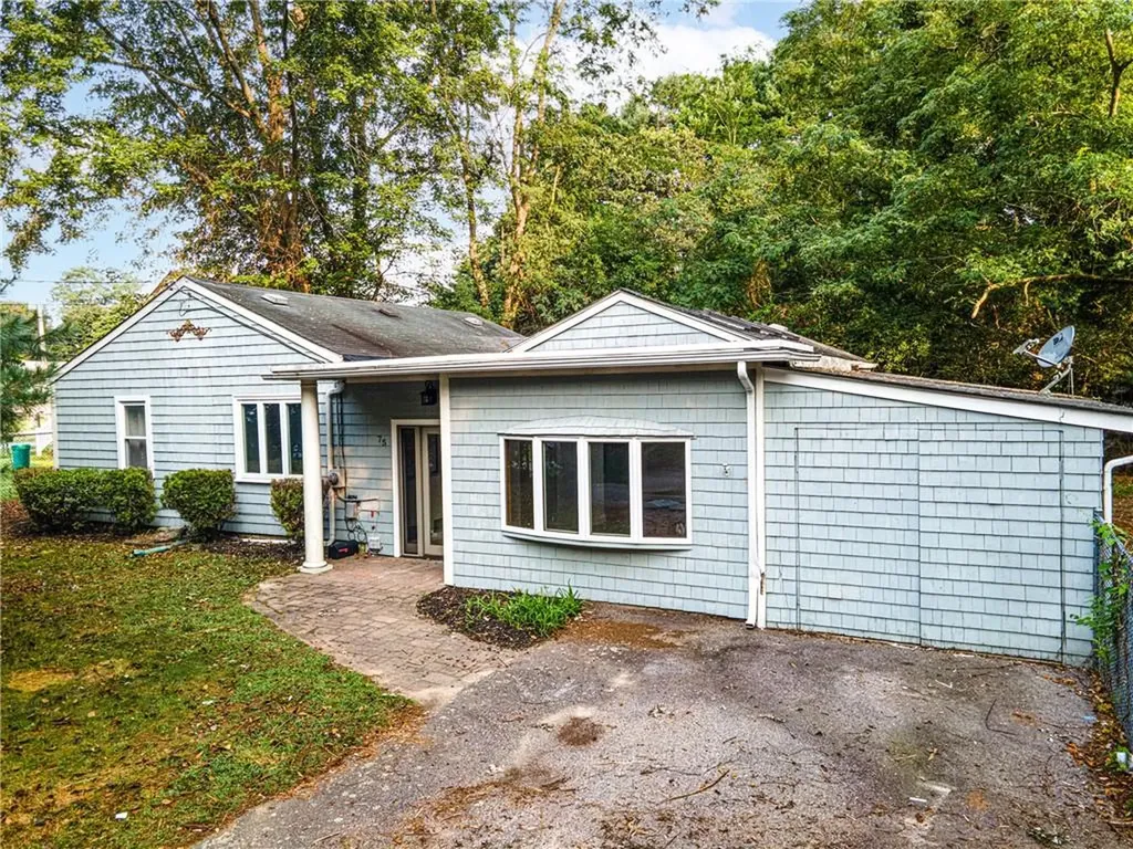 75 Glenco Road Warwick RI 02889