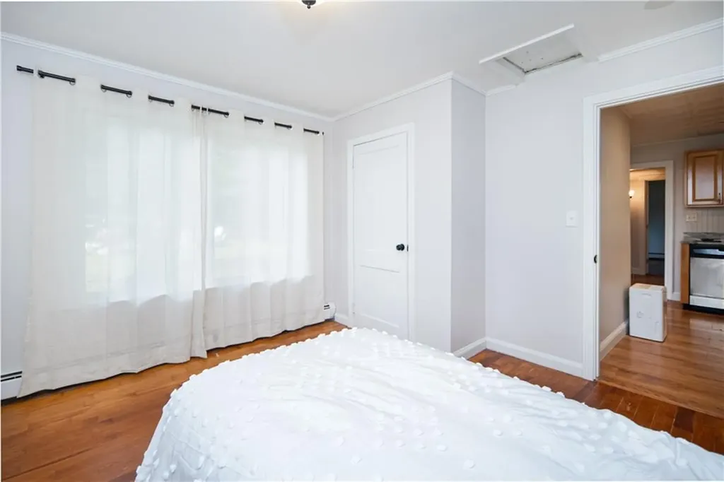 75 Glenco Road Warwick RI 02889