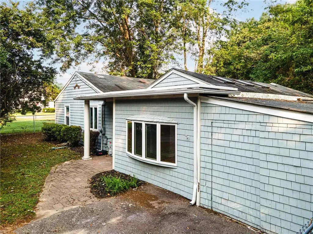 75 Glenco Road Warwick RI 02889
