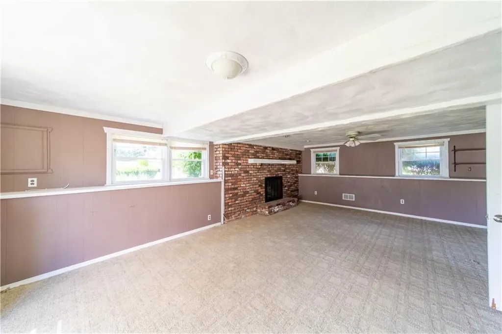 115 Pinewood Drive West Warwick RI 02893