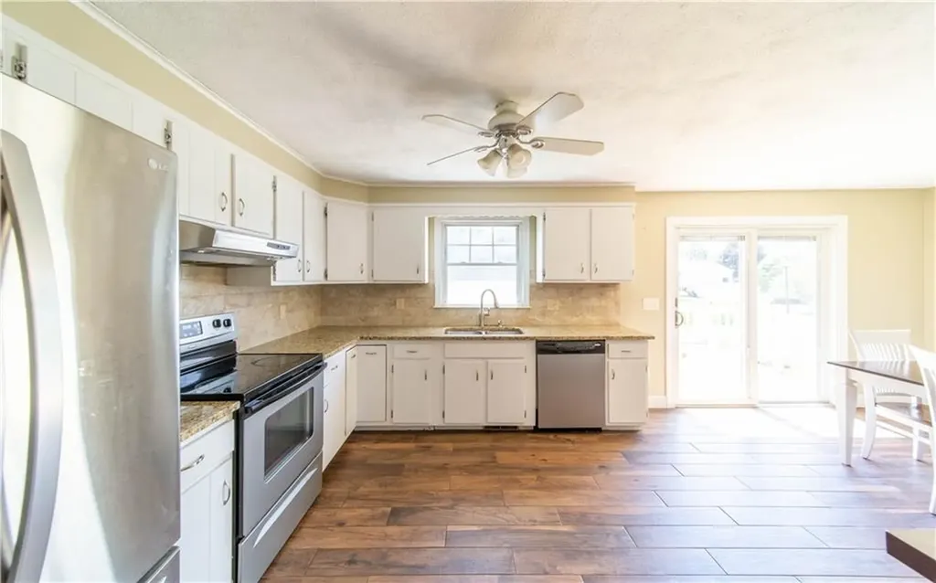 115 Pinewood Drive West Warwick RI 02893