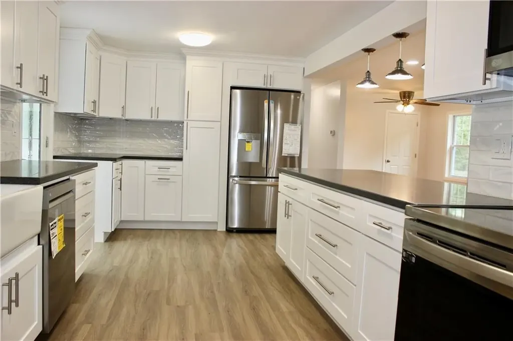 11 Manning Court Coventry RI 02816