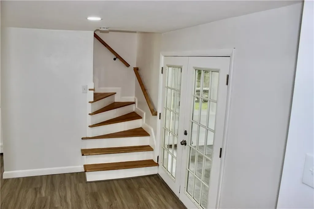 11 Manning Court Coventry RI 02816