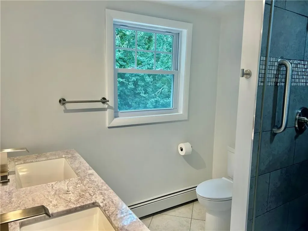 11 Manning Court Coventry RI 02816