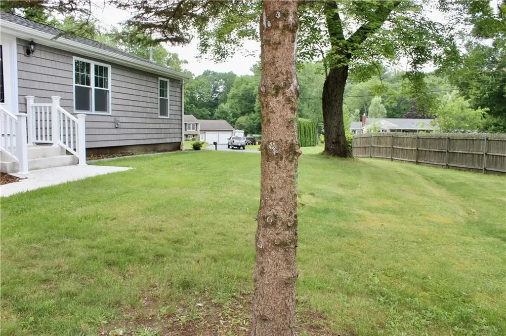 11 Manning Court Coventry RI 02816