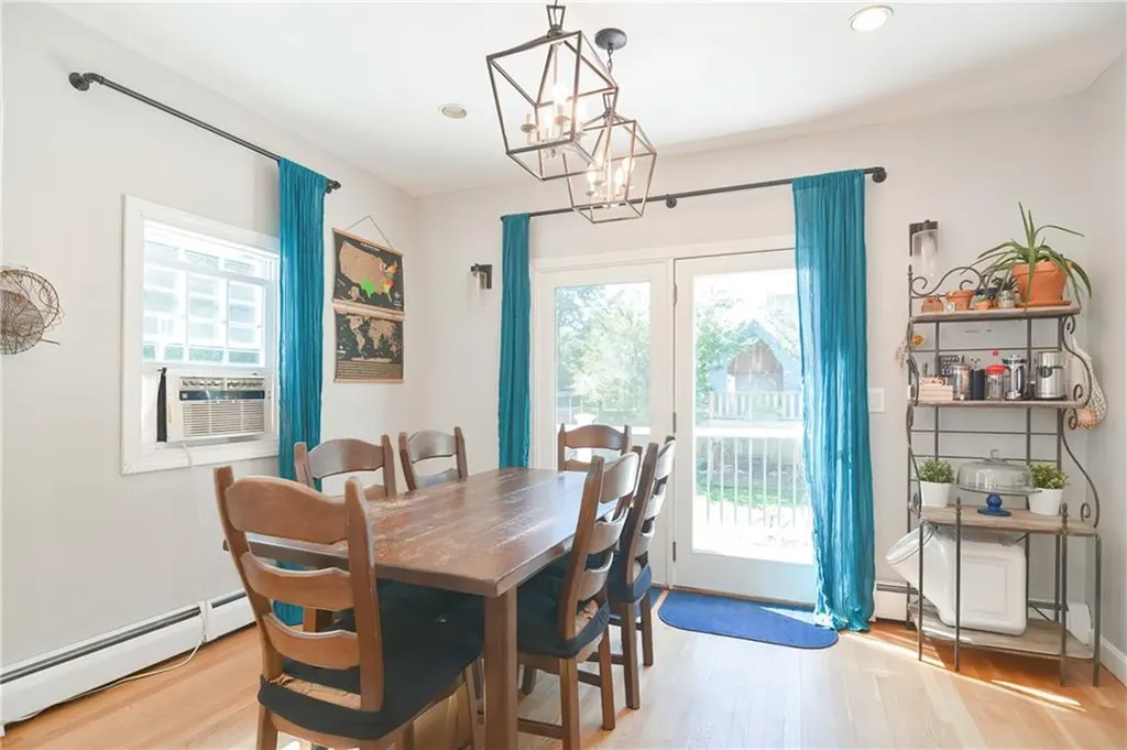 26 Howard Street Barrington RI 02806