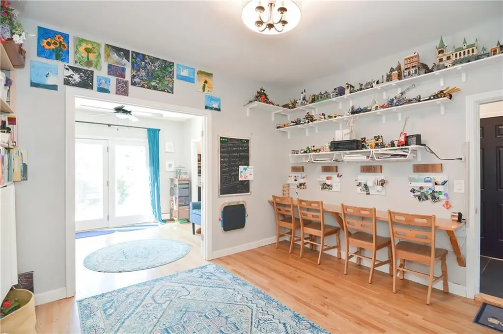 26 Howard Street Barrington RI 02806