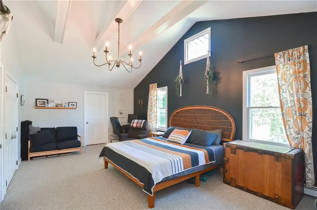 26 Howard Street Barrington RI 02806
