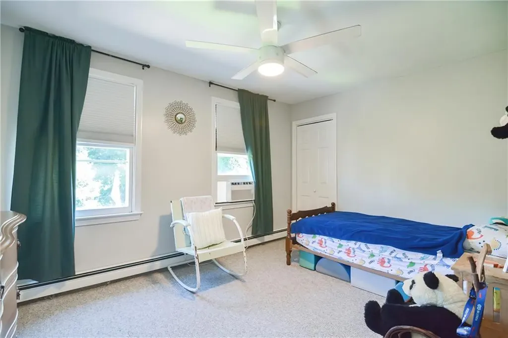 26 Howard Street Barrington RI 02806
