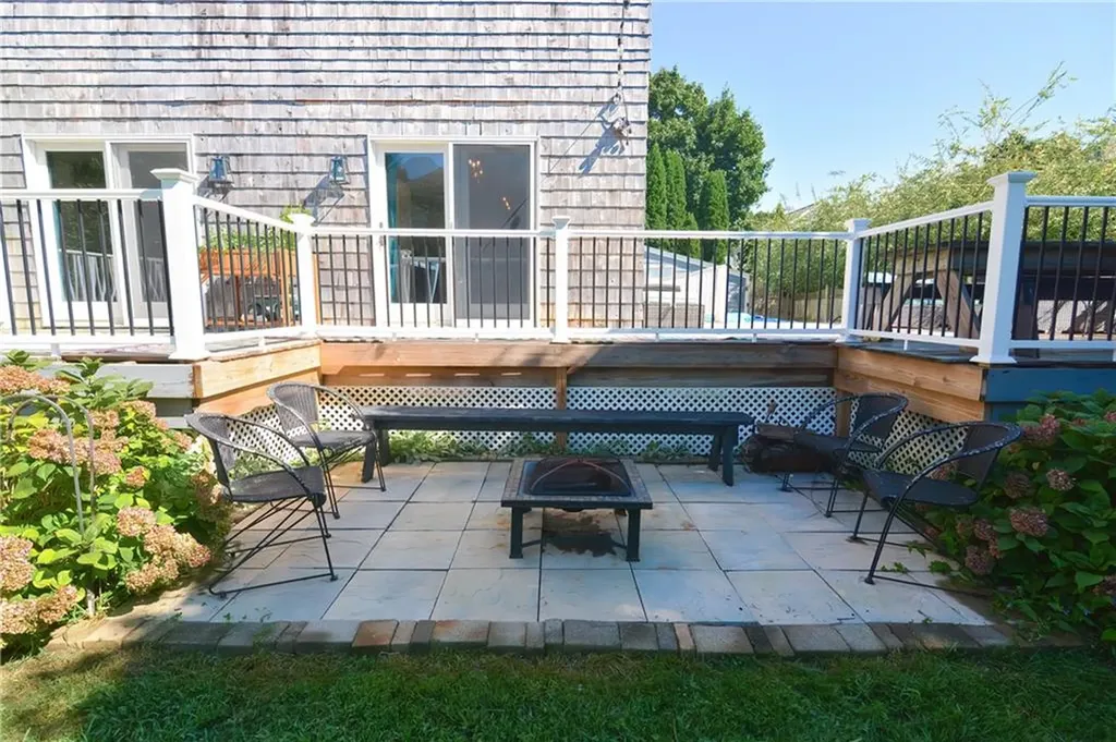 26 Howard Street Barrington RI 02806