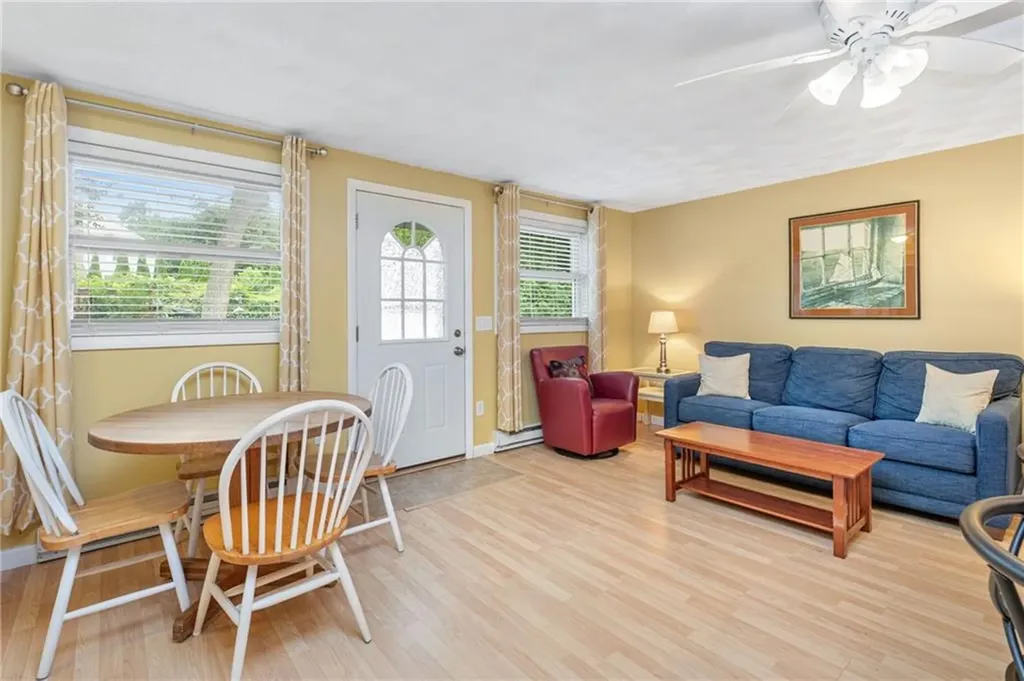 47 Westmoreland Street Narragansett RI 02882