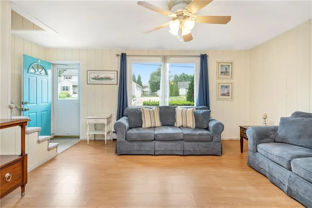 47 Westmoreland Street Narragansett RI 02882