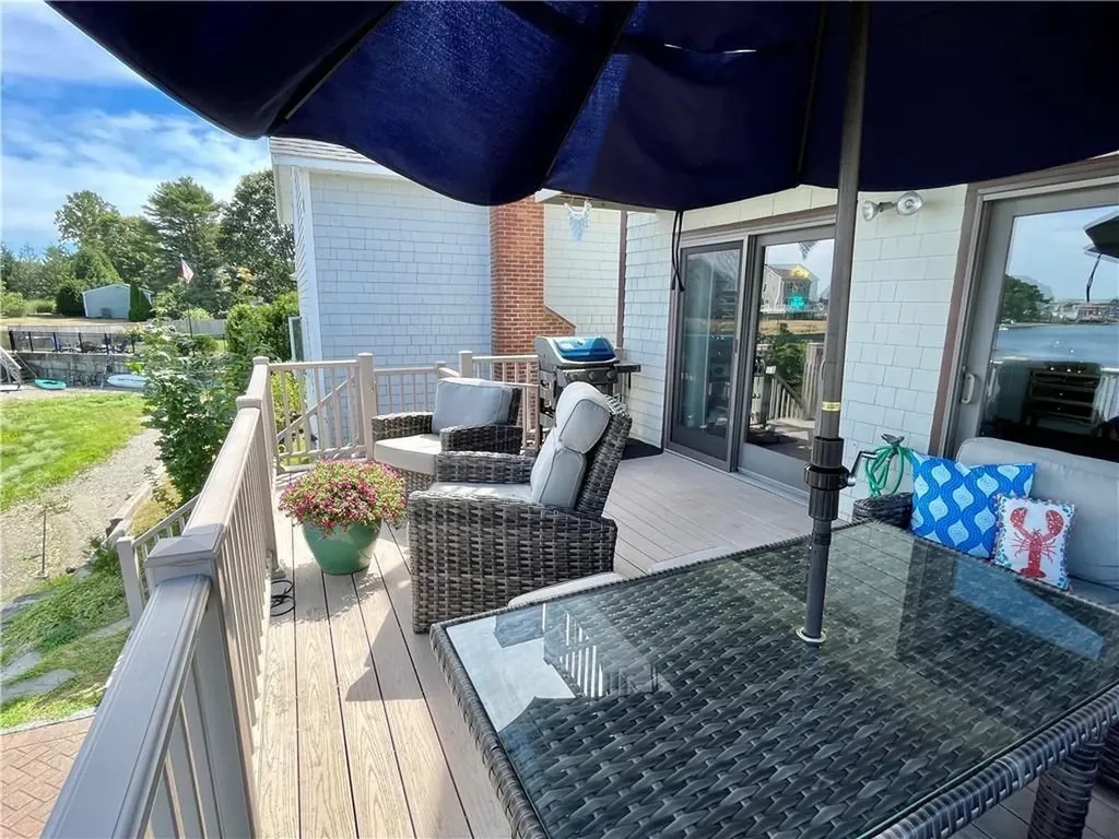 57 Green Street Portsmouth RI 02871