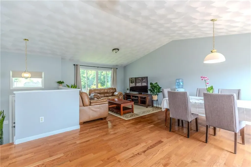 110 Shand Avenue Warwick RI 02889
