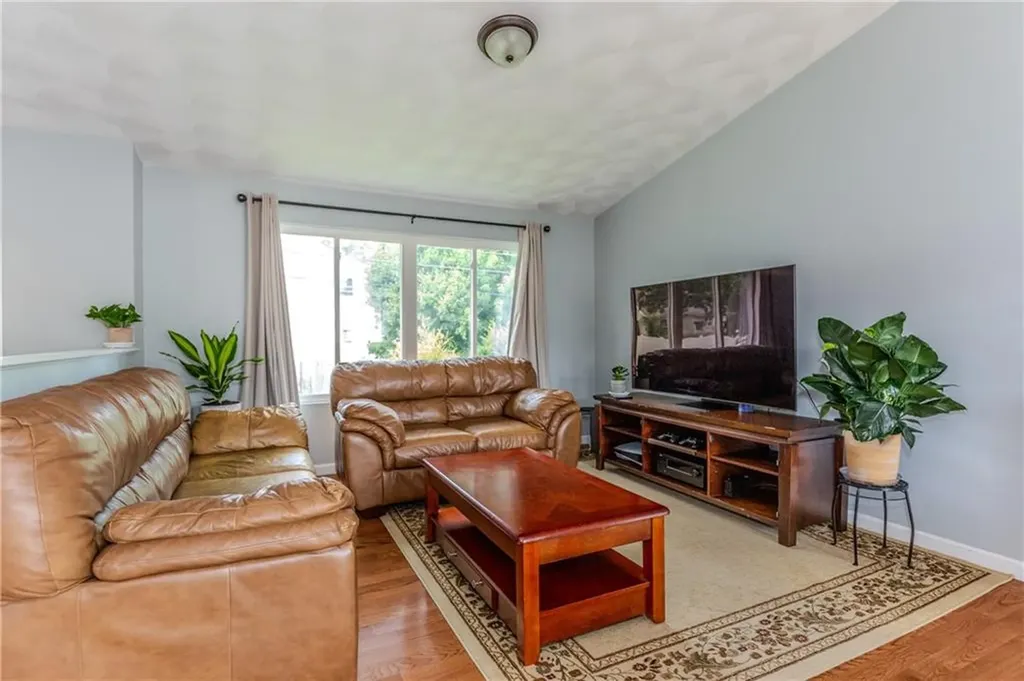 110 Shand Avenue Warwick RI 02889
