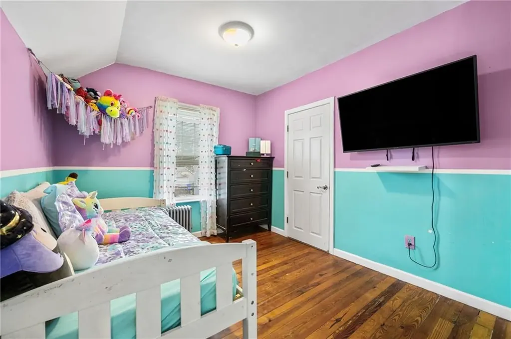 91 Woodbury Street Pawtucket RI 02861