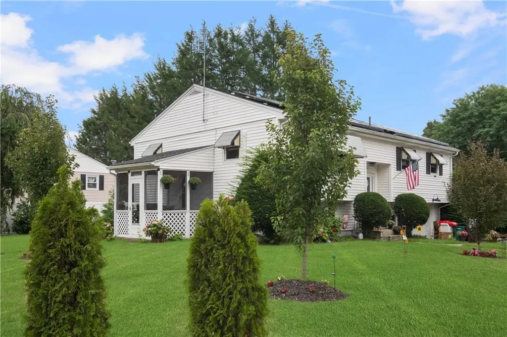 267 Beacon Avenue Woonsocket RI 02895