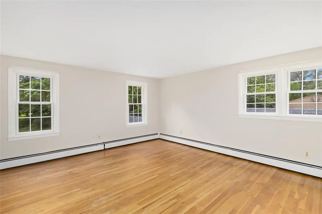 16 Maplewood Drive Coventry RI 02816