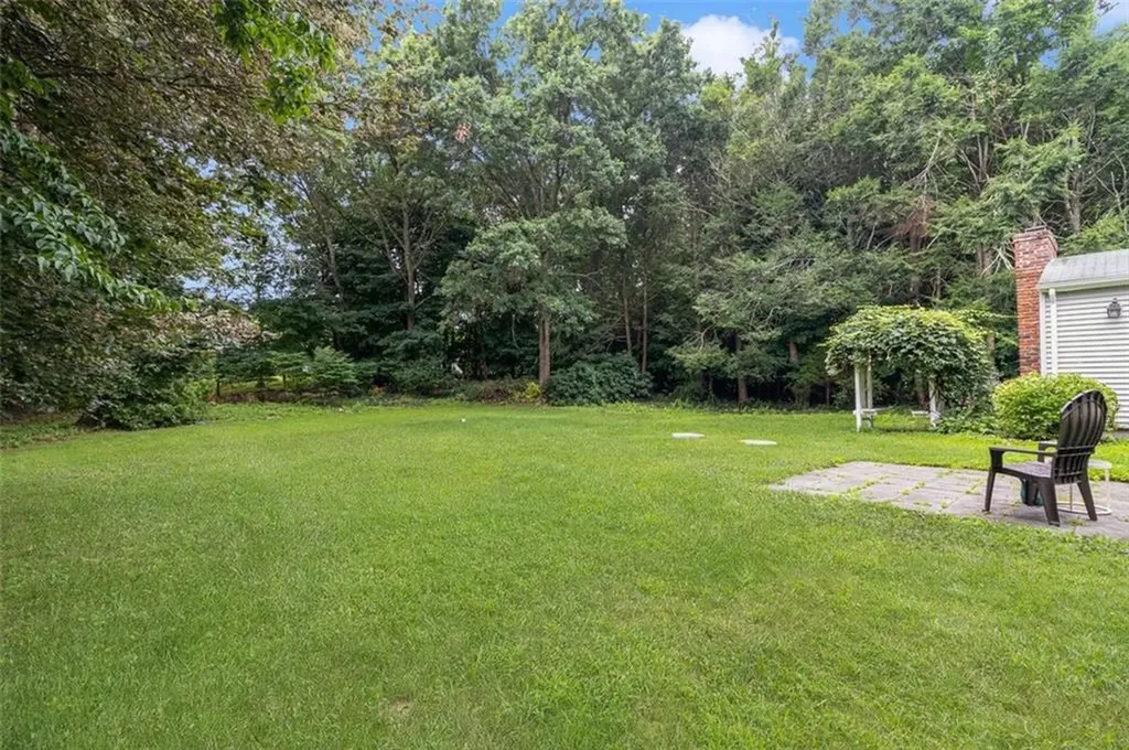 16 Maplewood Drive Coventry RI 02816