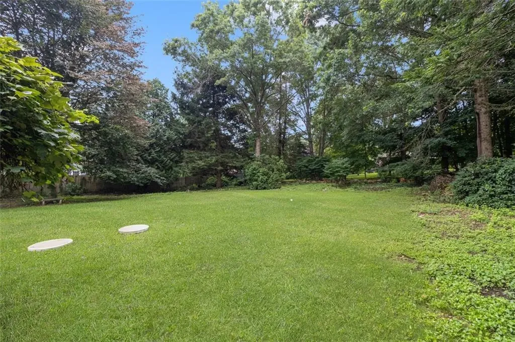 16 Maplewood Drive Coventry RI 02816