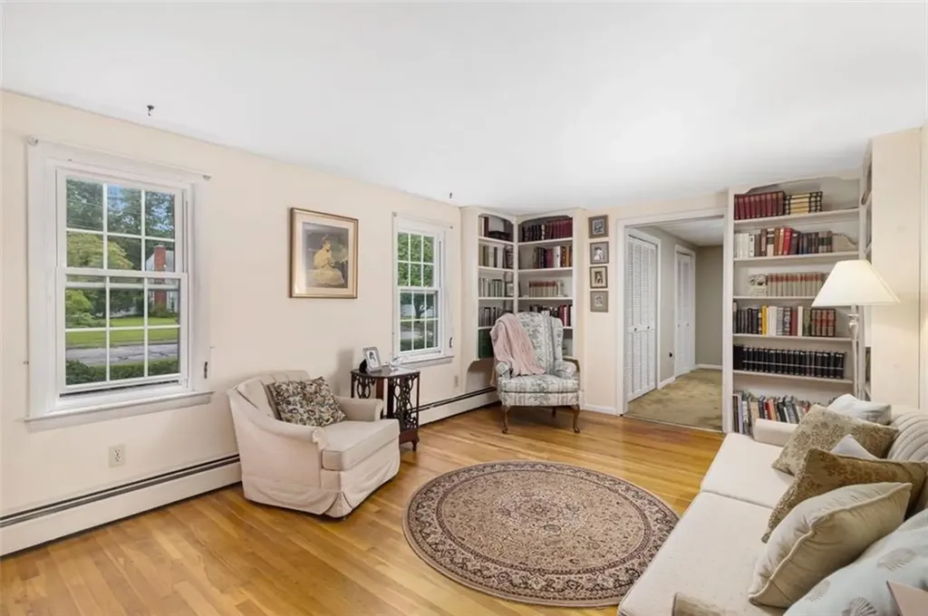 16 Maplewood Drive Coventry RI 02816