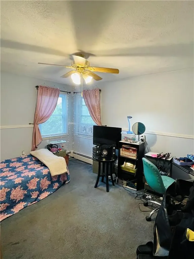 66 Collingwood Drive Warwick RI 02886