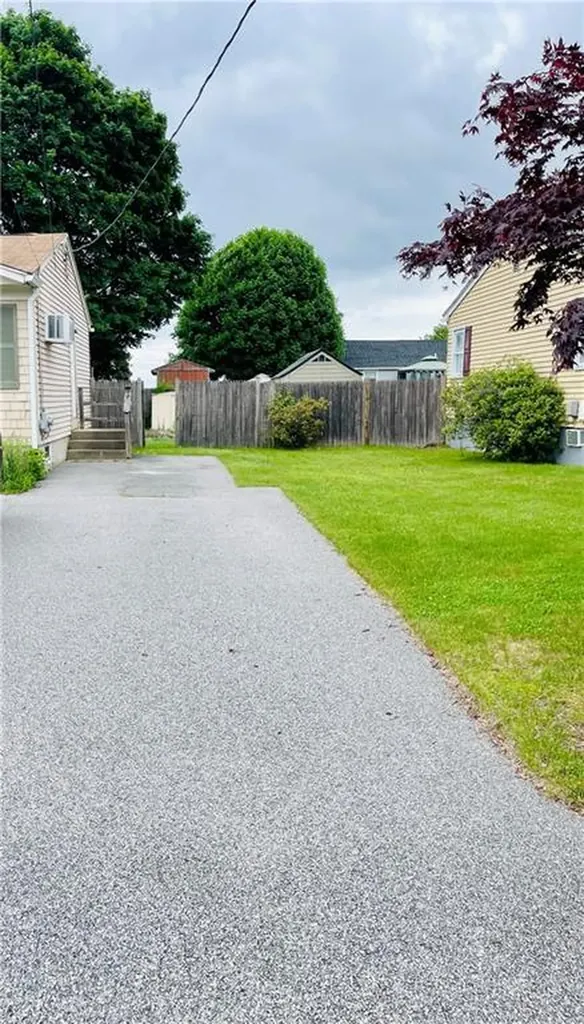 66 Collingwood Drive Warwick RI 02886