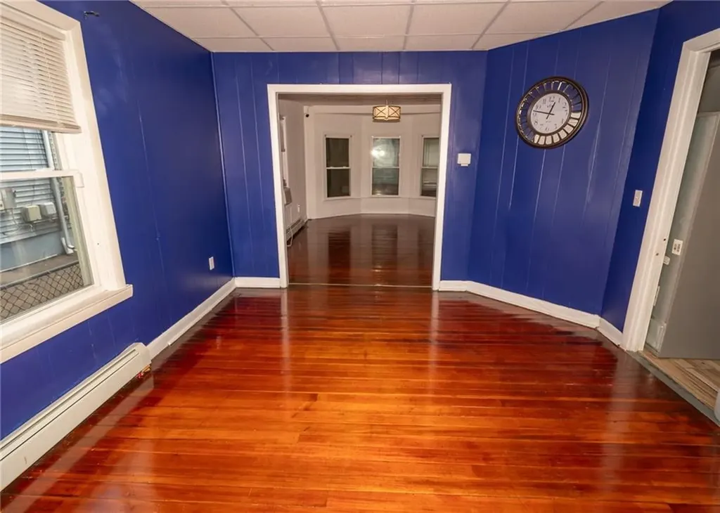 44 Gladstone Street Providence RI 02905