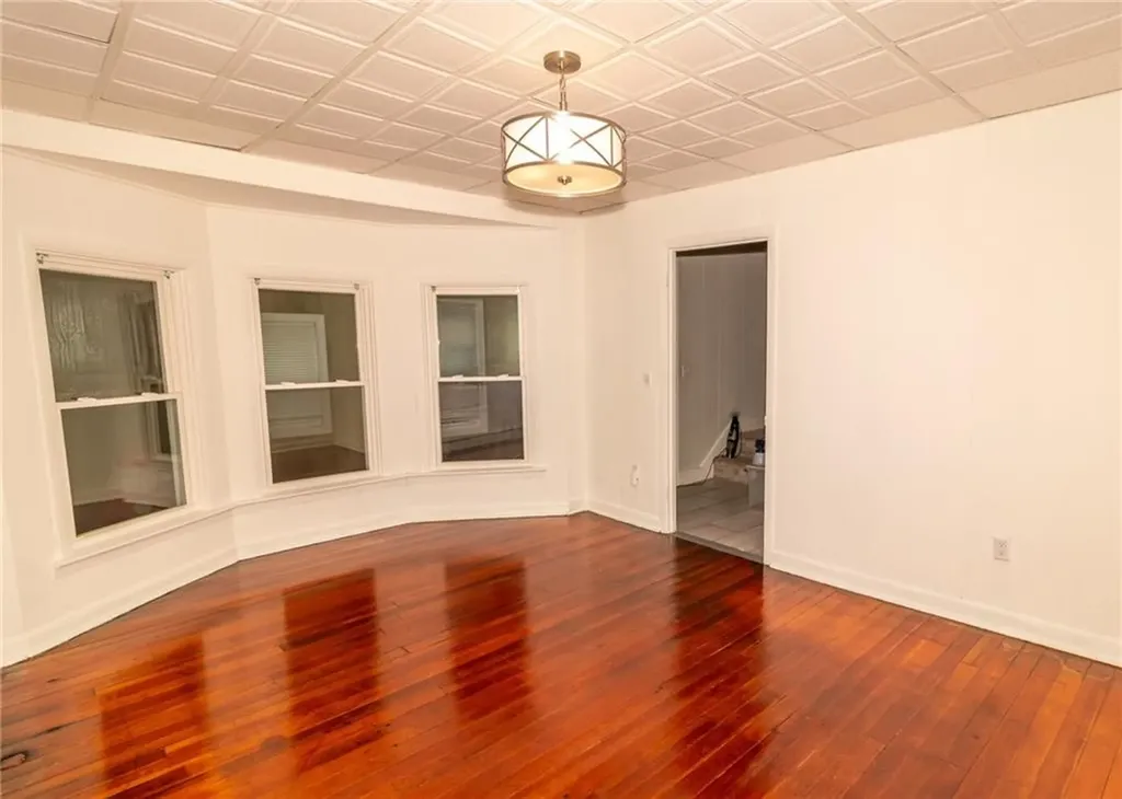 44 Gladstone Street Providence RI 02905