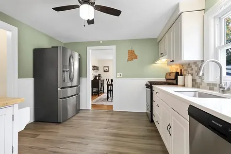 26 10th Street Providence RI 02906