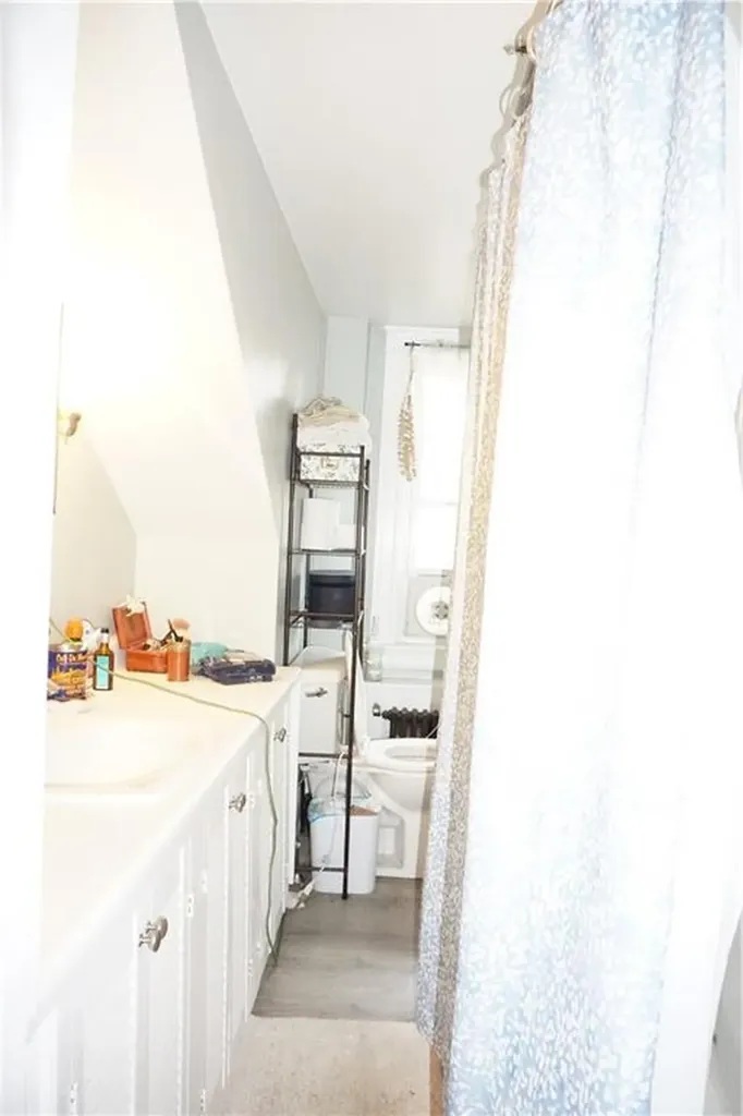 8 10 Glendale Avenue Providence RI 02906