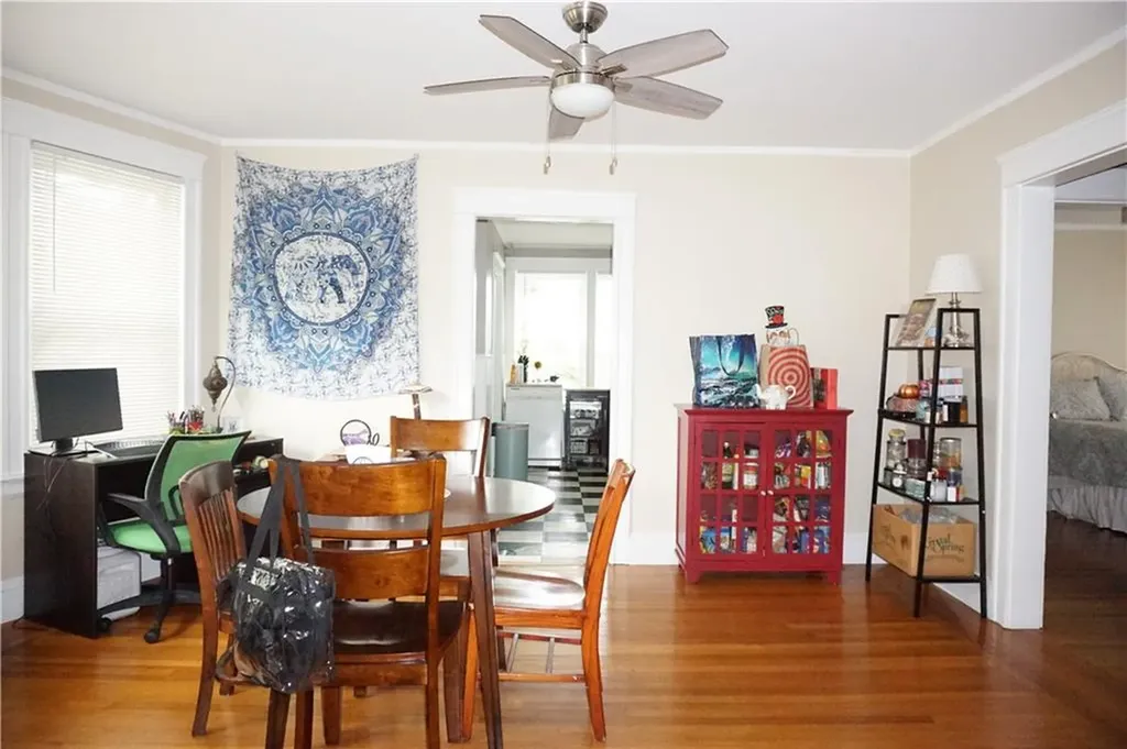 8 10 Glendale Avenue Providence RI 02906