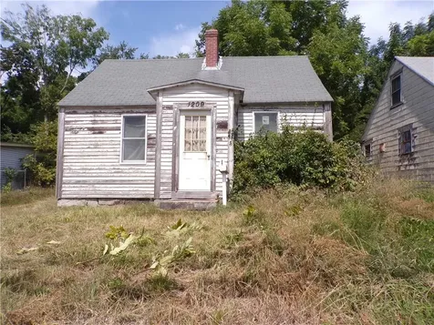 17 Jurczyk Court Coventry RI 02816