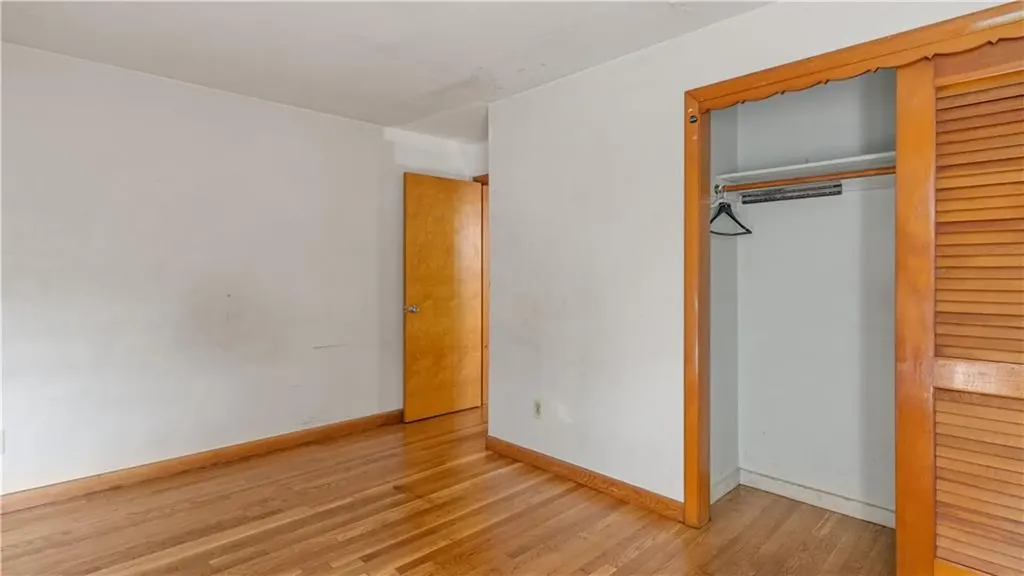737 Admiral Street Providence RI 02908