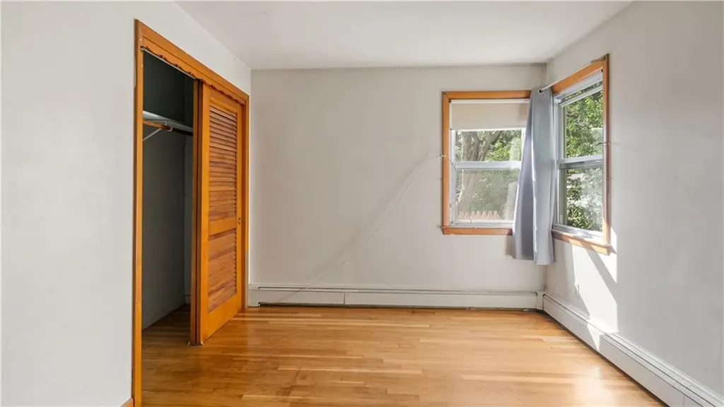 737 Admiral Street Providence RI 02908