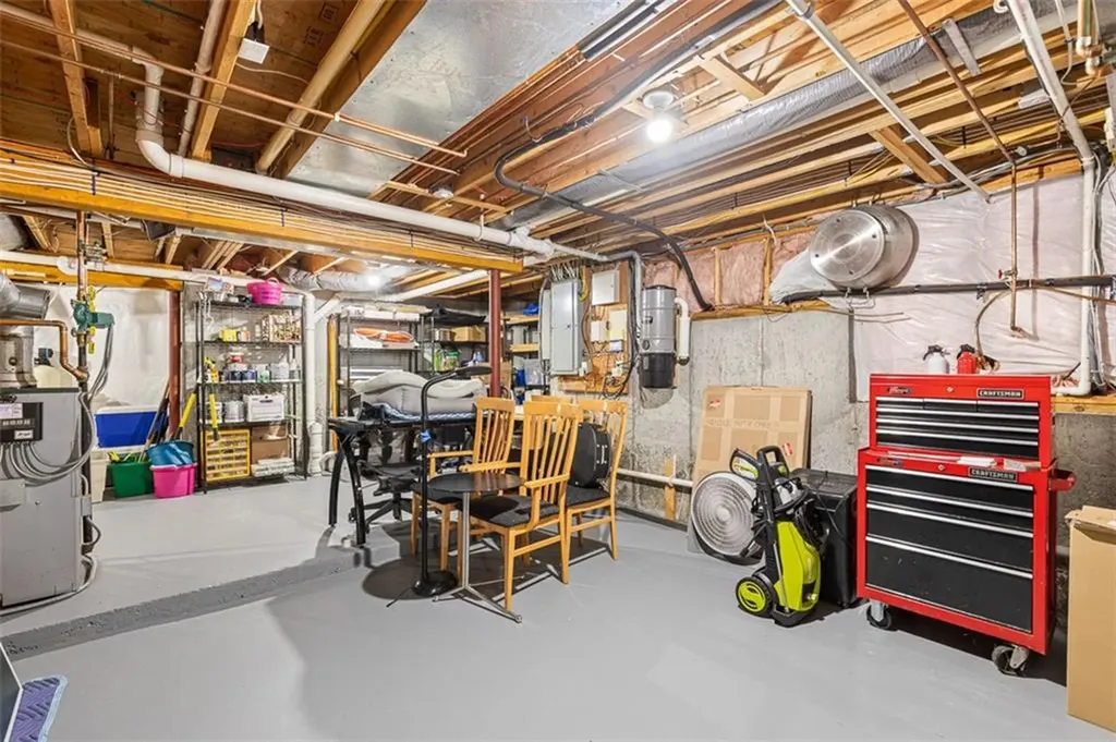 19 No Bottom Ridge Road Westerly RI 02891