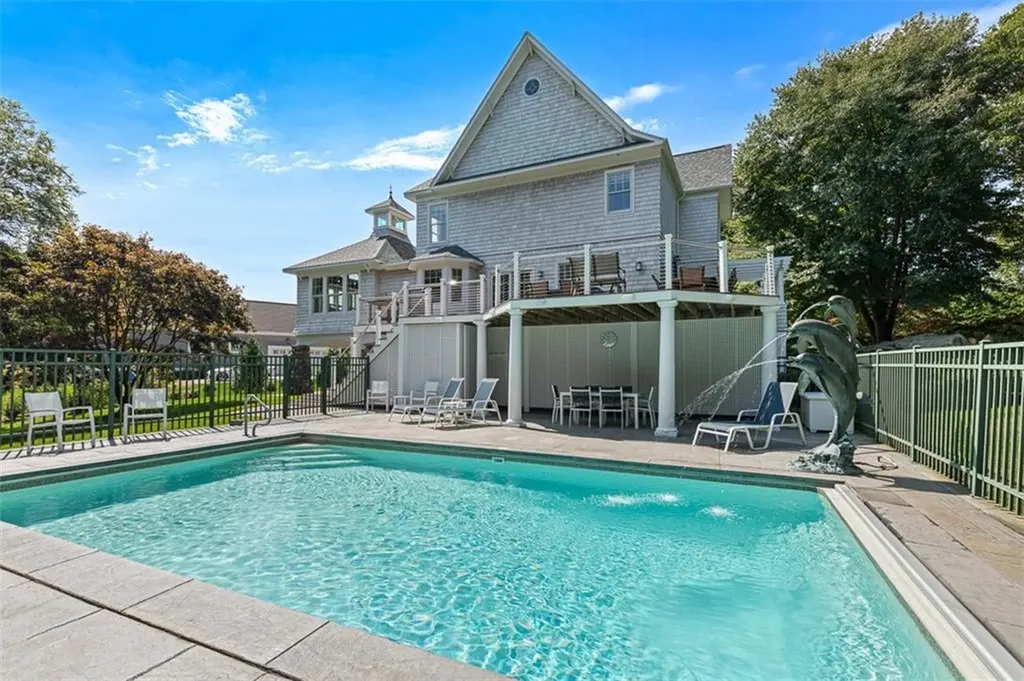 19 No Bottom Ridge Road Westerly RI 02891