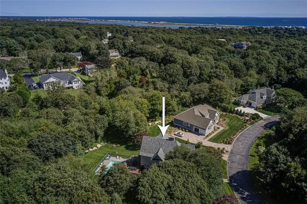 19 No Bottom Ridge Road Westerly RI 02891