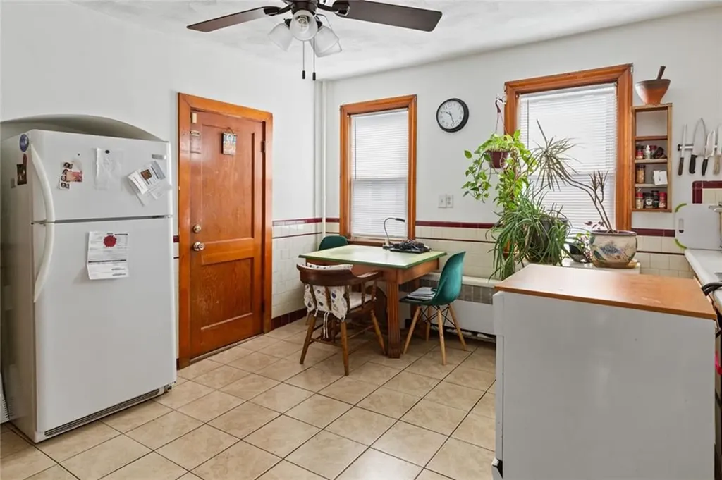 228 Farmington Avenue Cranston RI 02920