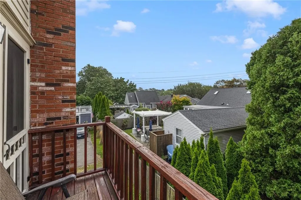 9 Horseman Terrace Newport RI 02840