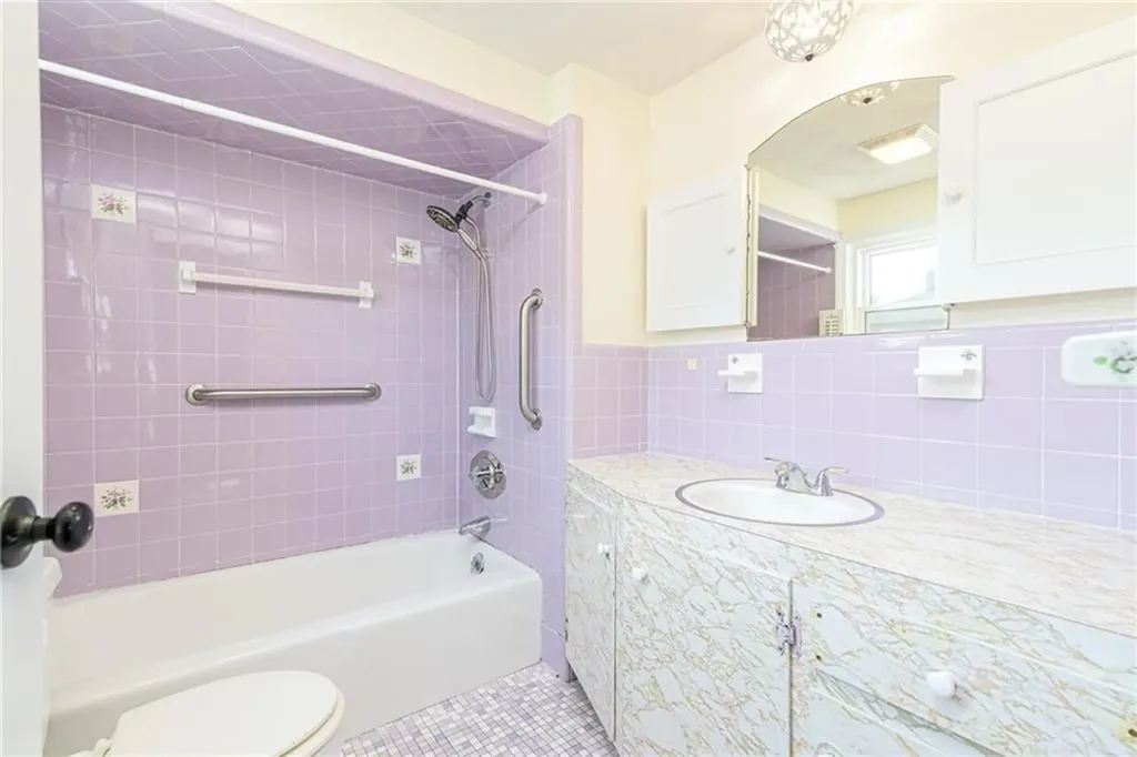 12 Brady Avenue Cranston RI 02905