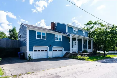 12 Brady Avenue Cranston RI 02905