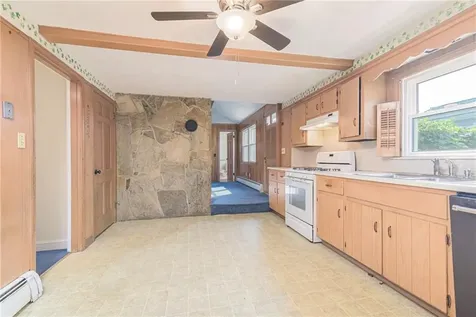 12 Brady Avenue Cranston RI 02905