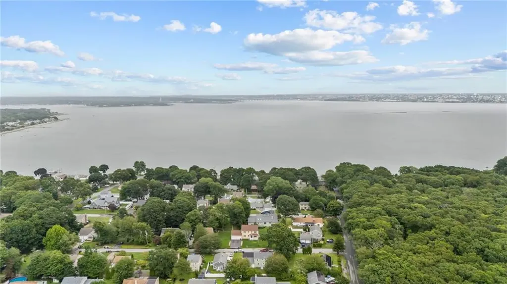 9 Opechee Drive Bristol RI 02809
