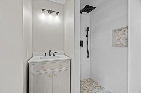 9 Opechee Drive Bristol RI 02809