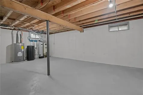 9 Opechee Drive Bristol RI 02809