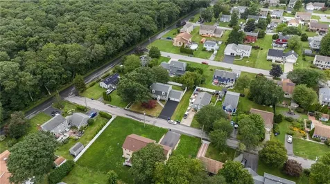 9 Opechee Drive Bristol RI 02809