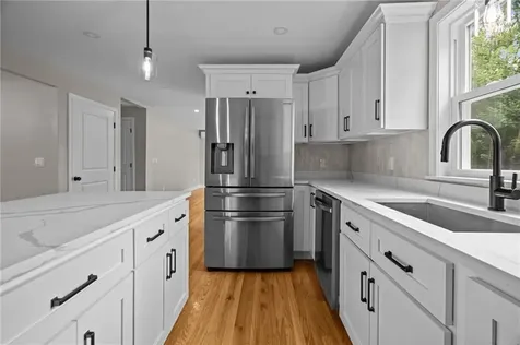 9 Opechee Drive Bristol RI 02809