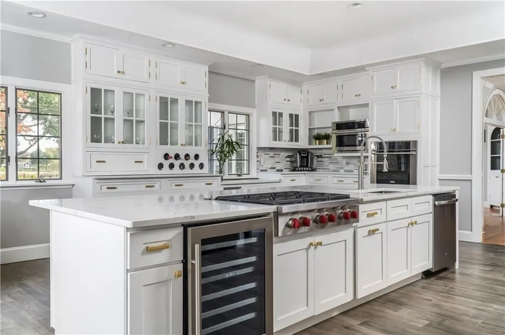 70 Cedar Bay Drive Warwick RI 02888
