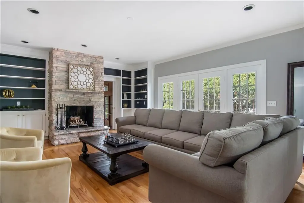 70 Cedar Bay Drive Warwick RI 02888